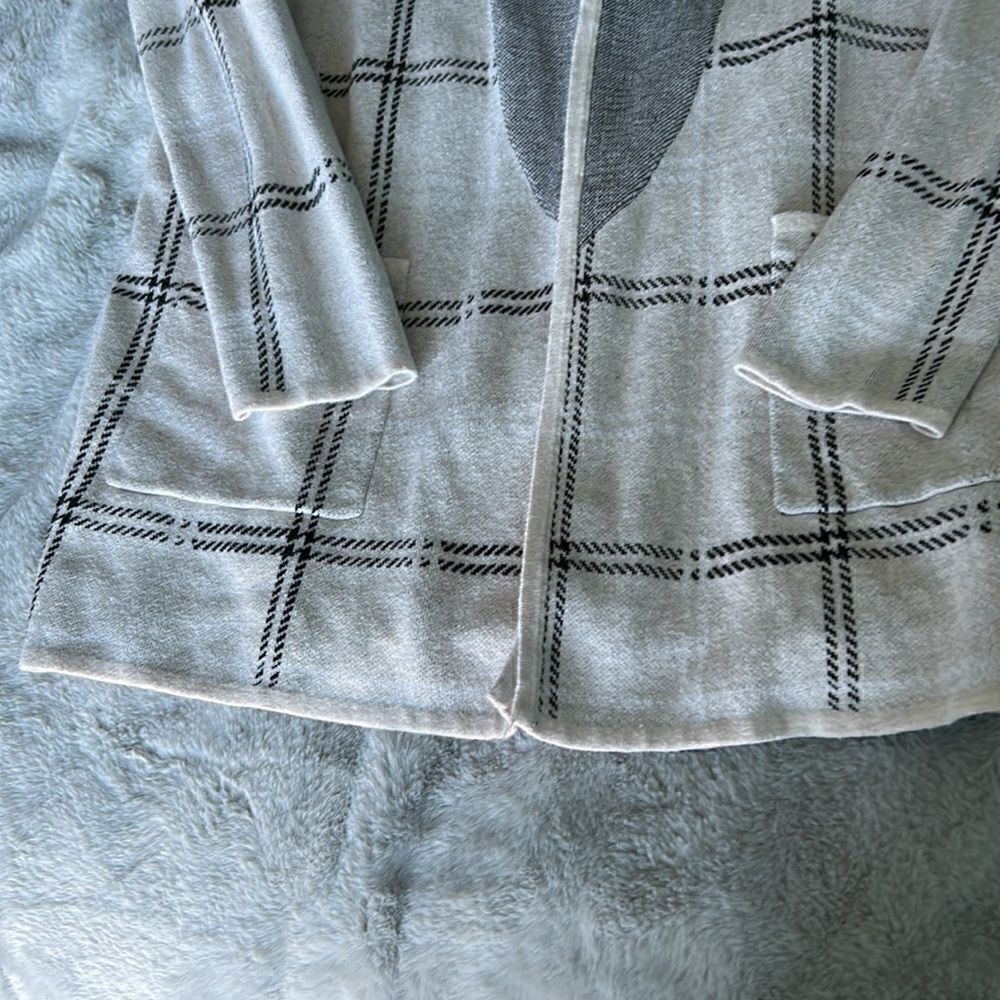 Loft Premium Patterned Cardigan (Women's Small) - Picture 2 of 6